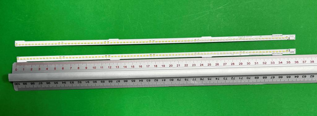 Zestaw listew LED do naprawy podświetlenia telewizora SHARP 32" krawędziowa zestaw 2 szt , 1szt X V315H3-LE3-TLEM2 & 1szt X V315H3-LE3-TREM2 , 84LED , 359MM , 3V ,